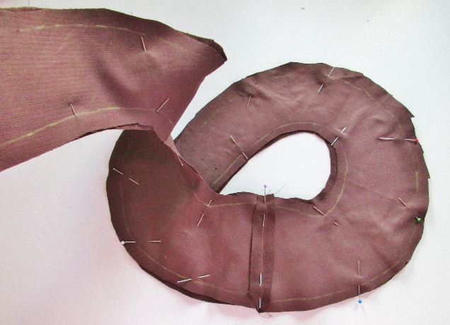 Blog-Inhaltsbild für 'Brezel - Spaß zum Oktoberfest! Wies`n Zeit ist angebrochen Nähe Dir die schönsten Brez`n selbst! Nähanleitung + Schnittmuster drei Größen Freebook'